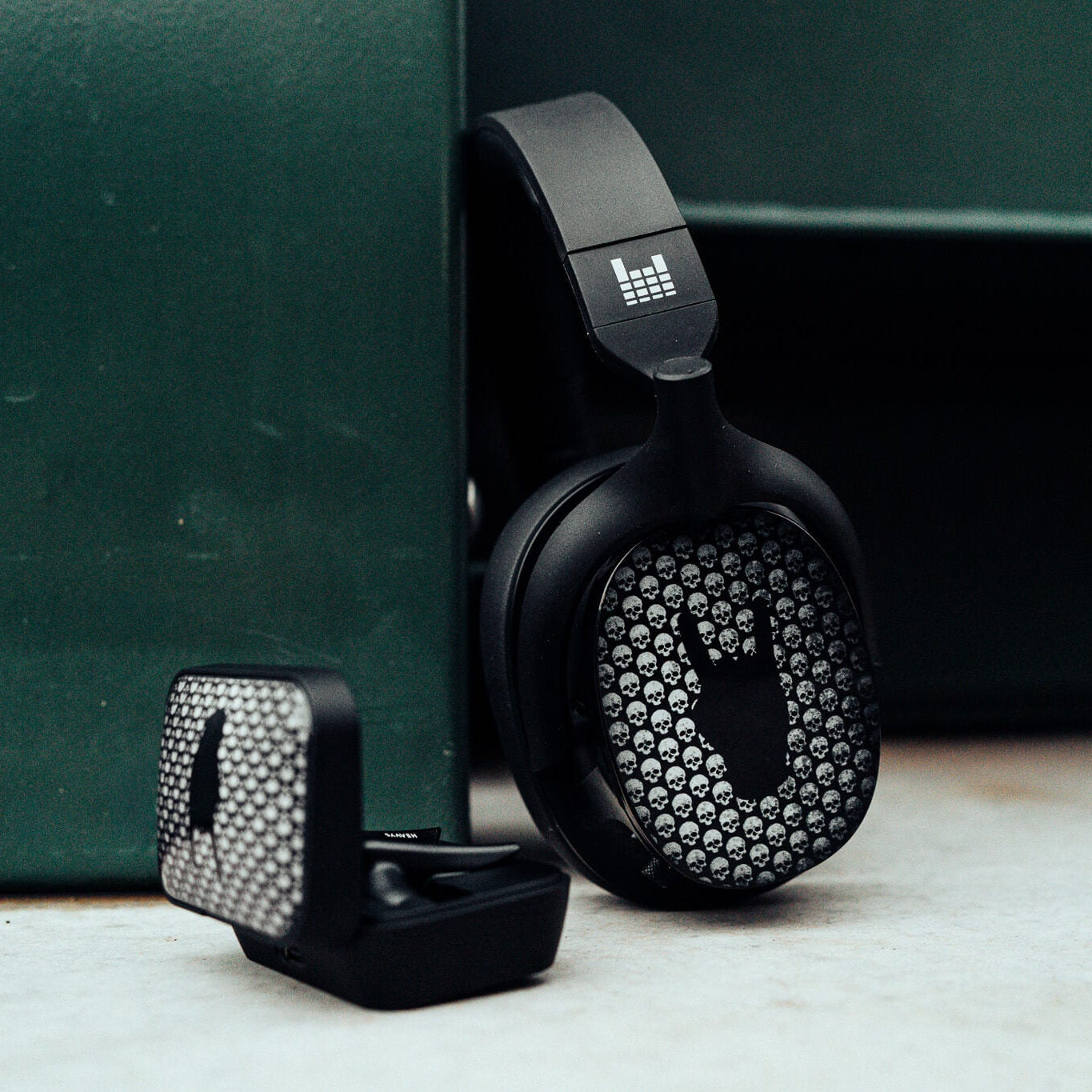 HEAVYS Wireless EarBuds